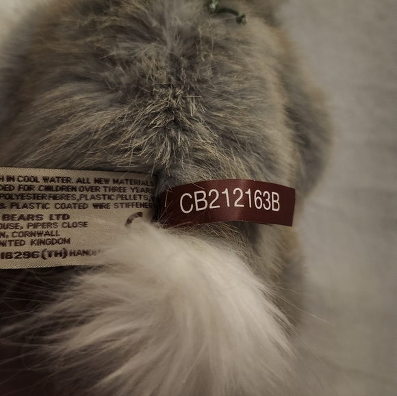 Charlie Bears Broccoli Rabbit Plush 🐰 - Picture 5 of 10